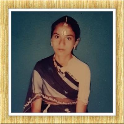 स्व.श्रीमती कौशल्या गांधी